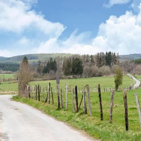Ardennes View Apartment- Petit Wilogne *